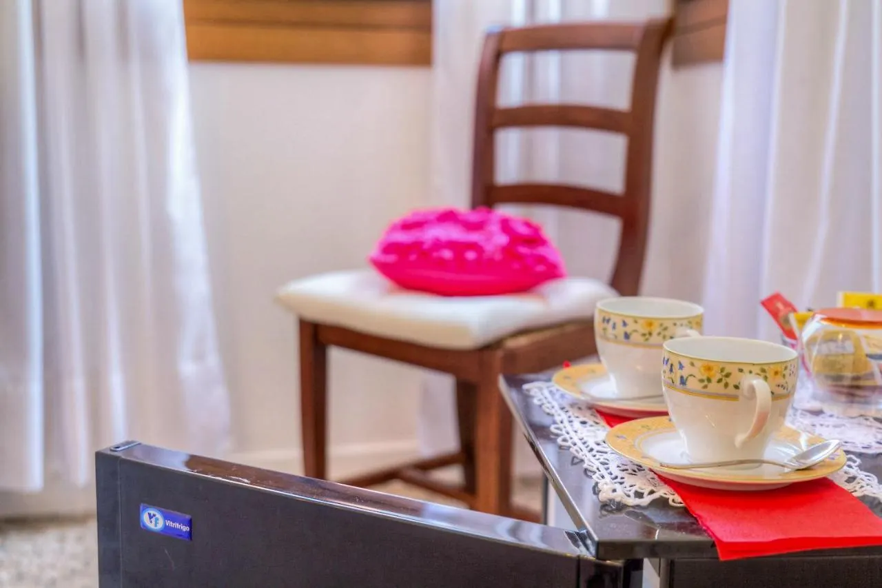 Residenza De L'Osmarin Suites Venice 0*,  Italy