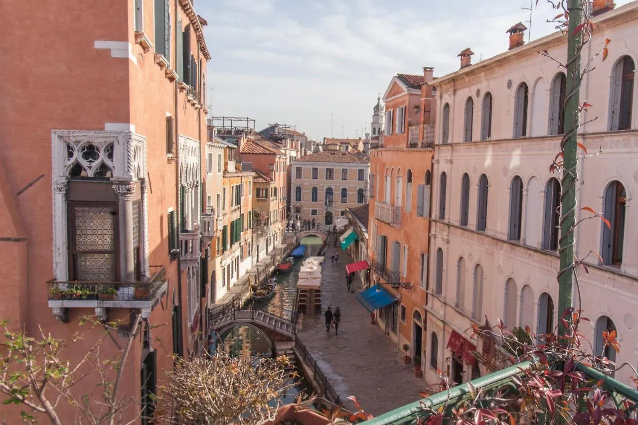Residenza De L'Osmarin Suites Venice