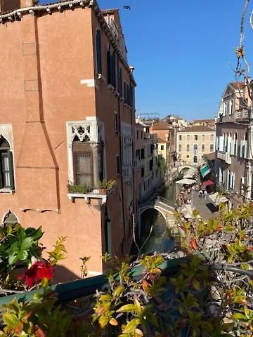 Residenza De L'Osmarin Suites Venice