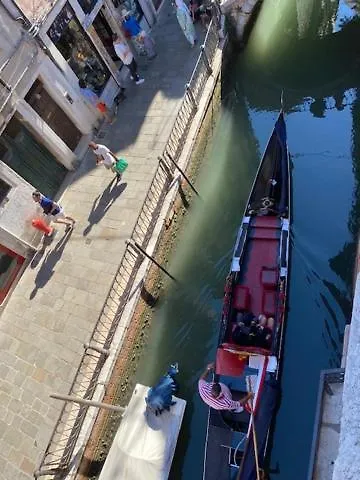 Residenza De L'Osmarin Suites Venice 0*,  Italy
