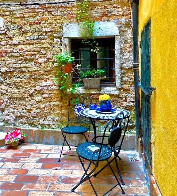 Residenza De L'Osmarin Suites Venice 0*,  Italy