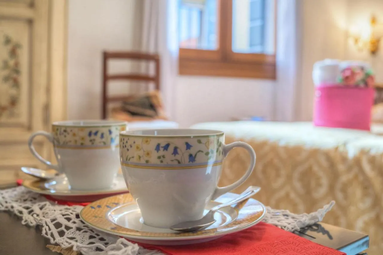 Penzion Residenza De L'Osmarin Suites Benátky